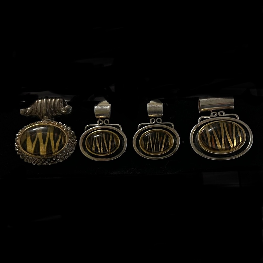 Vintage Four Piece Tiger Stripe Jewelry Set